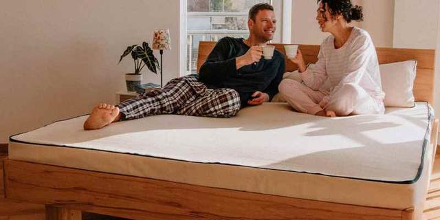 Una Organic Essential mattress image on Mattress Zone UK